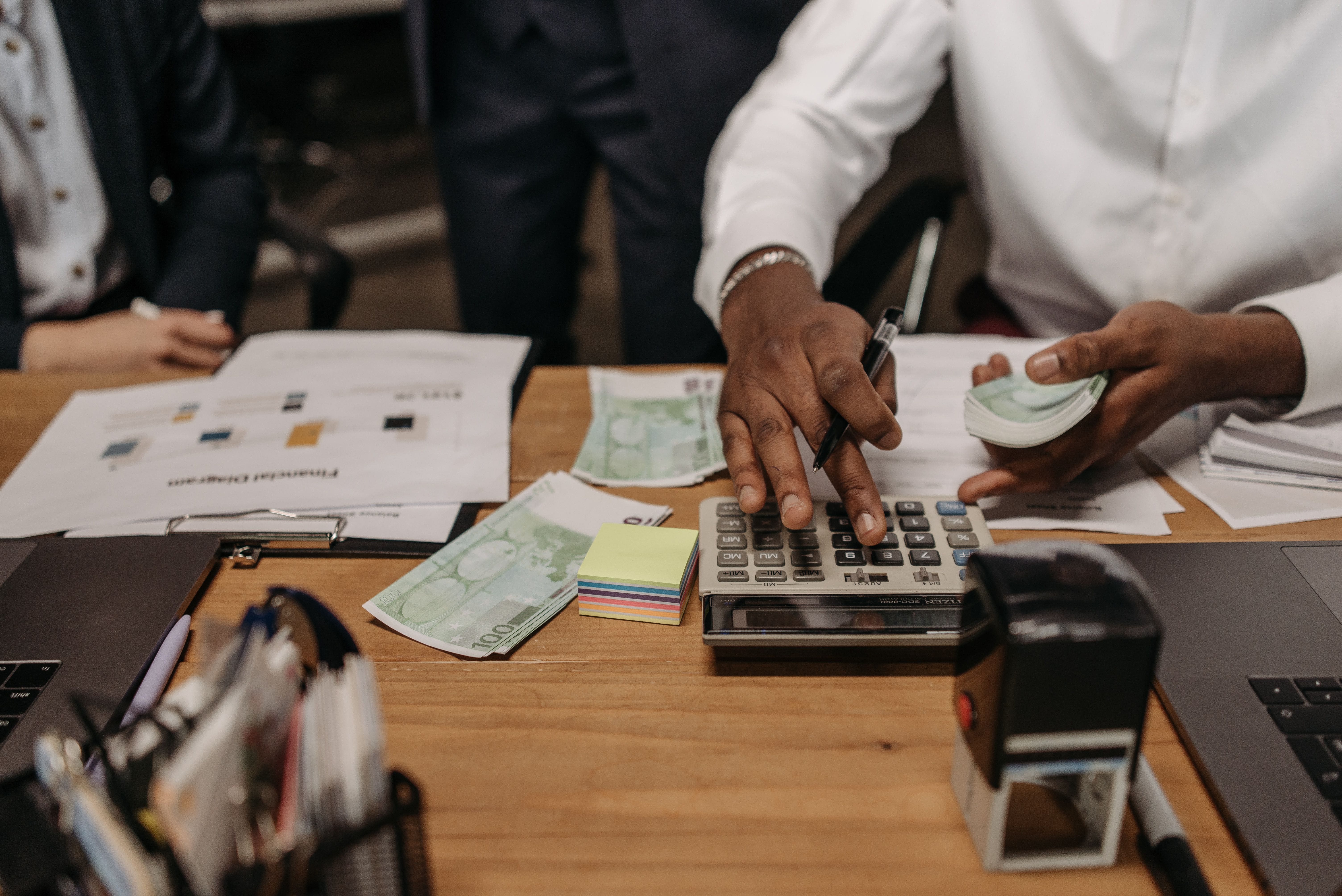 Finance d'Entreprise & Advisory